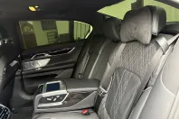 BMW 730d (Seria 7) din 2021 cu 45.509 km - oferta BMW193856 - foto 30