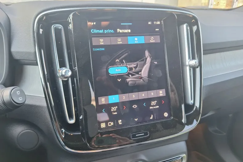 Volvo XC40 din 2025 cu 500 km - oferta VOL193863 - foto 25