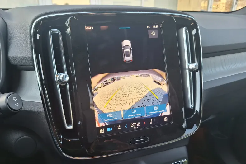 Volvo XC40 din 2025 cu 500 km - oferta VOL193863 - foto 26