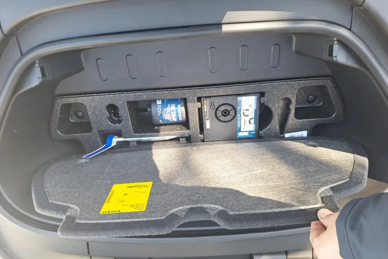 Volvo XC40 din 2025 cu 500 km - oferta VOL193863 - foto 33