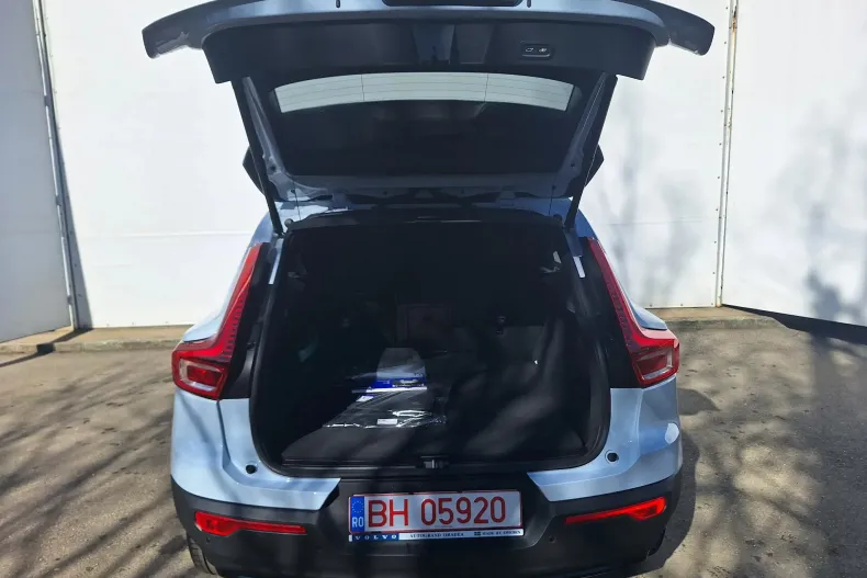 Volvo XC40 din 2025 cu 500 km - oferta VOL193863 - foto 34