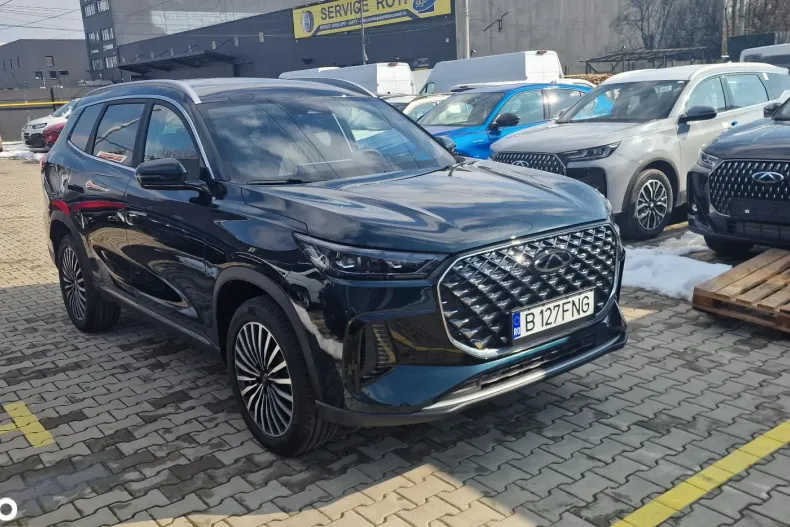 Chery Tiggo 8 din 2025 cu 1 km - oferta CHE193866 - foto 3