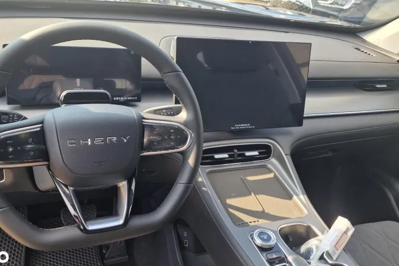 Chery Tiggo 8 din 2025 cu 1 km - oferta CHE193866 - foto 7