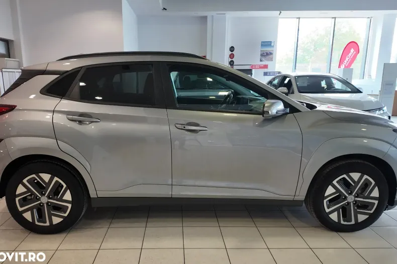 Hyundai Kona din 2022 cu 10.900 km - oferta HYU193868 - foto 8