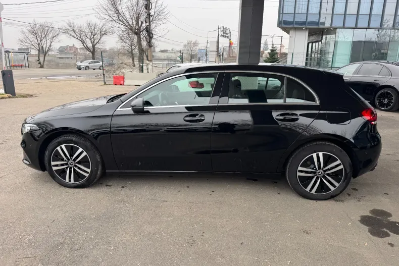 Mercedes-Benz A 250 (Clasa A) din 2021 cu 24.880 km - oferta MER193869 - foto 7