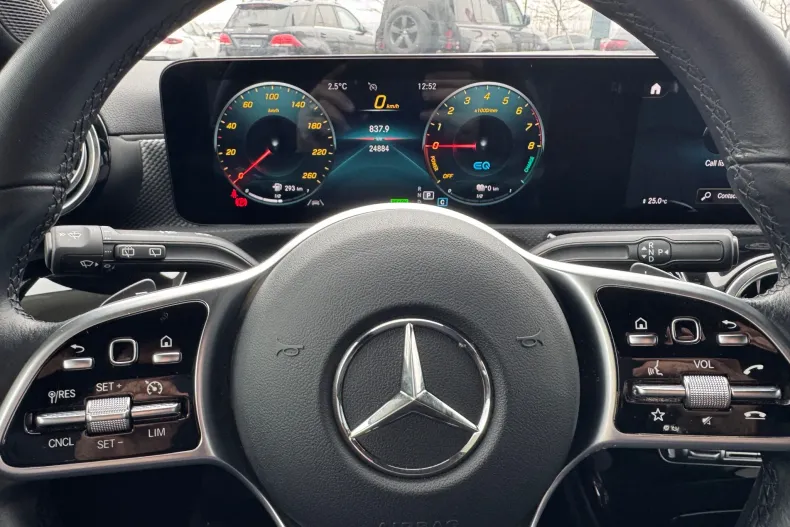 Mercedes-Benz A 250 (Clasa A) din 2021 cu 24.880 km - oferta MER193869 - foto 18