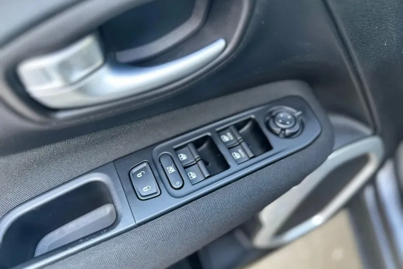 Jeep Renegade din 2020 cu 142.296 km - oferta JEE193871 - foto 10
