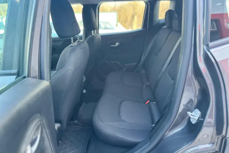 Jeep Renegade din 2020 cu 142.296 km - oferta JEE193871 - foto 12