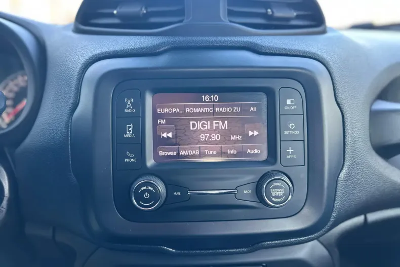 Jeep Renegade din 2020 cu 142.296 km - oferta JEE193871 - foto 14