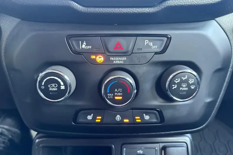 Jeep Renegade din 2020 cu 142.296 km - oferta JEE193871 - foto 15