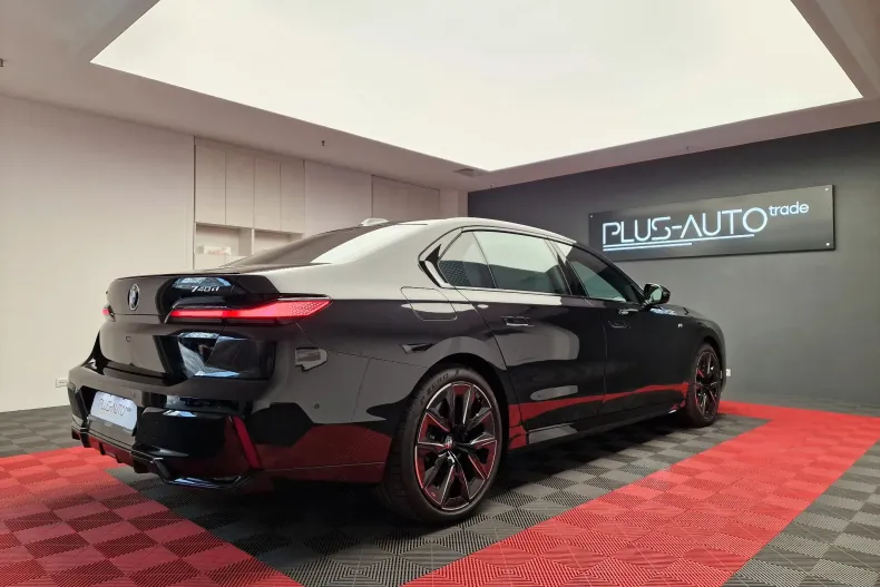 BMW 740d (Seria 7) din 2025 cu 26.500 km - oferta BMW193875 - foto 8