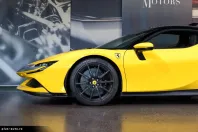 Ferrari SF90 din 2024 cu 2.500 km - oferta FER193905 - foto 4