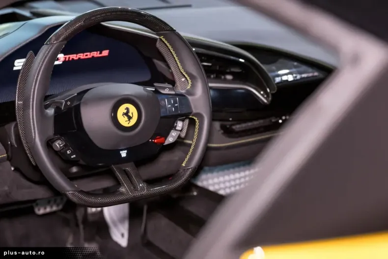 Ferrari SF90 din 2024 cu 2.500 km - oferta FER193905 - foto 10