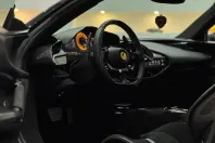 Ferrari SF90 din 2023 cu 3.500 km - oferta FER193914 - foto 17