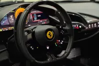 Ferrari SF90 din 2023 cu 3.500 km - oferta FER193914 - foto 18