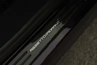 Ferrari SF90 din 2023 cu 3.500 km - oferta FER193914 - foto 40