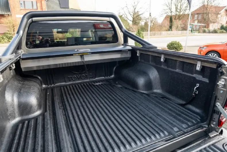 Toyota Hilux din 2021 cu 58.442 km - oferta TOY193916 - foto 6