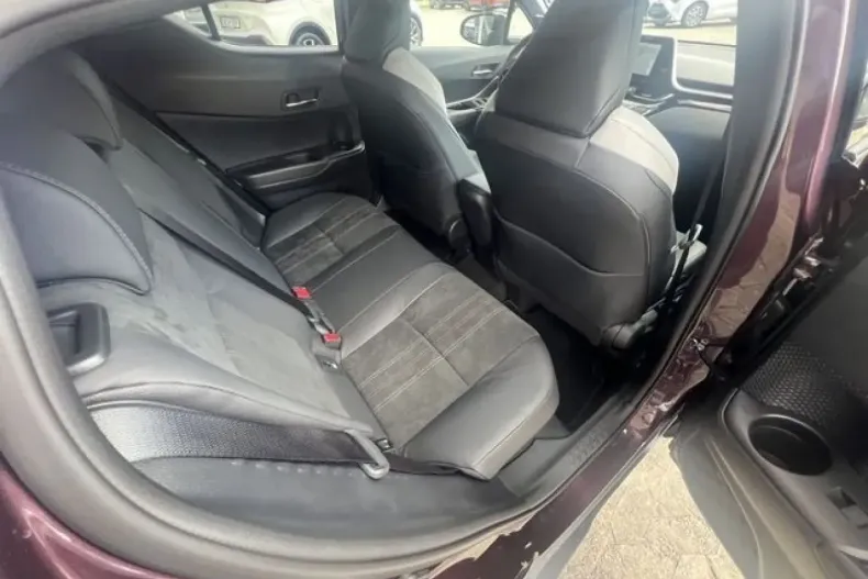 Toyota C-HR din 2025 cu 10.500 km - oferta TOY193919 - foto 13