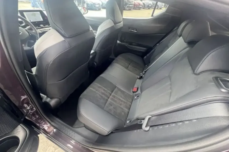 Toyota C-HR din 2025 cu 10.500 km - oferta TOY193919 - foto 15