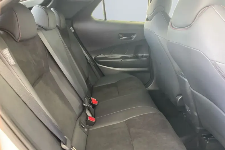 Toyota C-HR din 2025 cu 10.594 km - oferta TOY193924 - foto 17