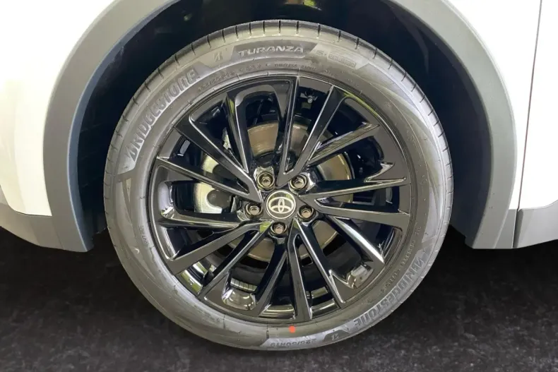 Toyota C-HR din 2025 cu 10.594 km - oferta TOY193924 - foto 19