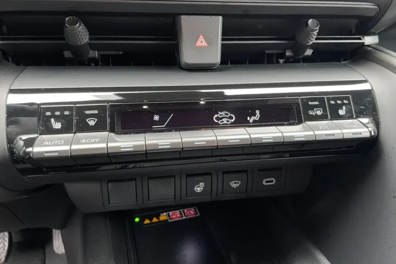 Toyota C-HR din 2024 cu 12.450 km - oferta TOY193925 - foto 25