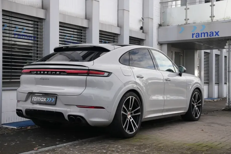 Porsche Cayenne din 2025 cu 12.000 km - oferta POR193932 - foto 49