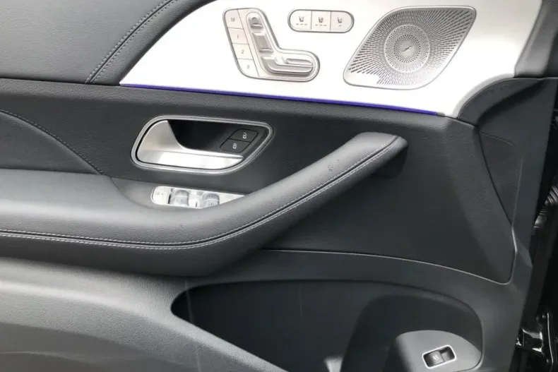 Mercedes-Benz GLS 450 (Clasa GLS) din 2024 cu 34.375 km - oferta MER193935 - foto 20