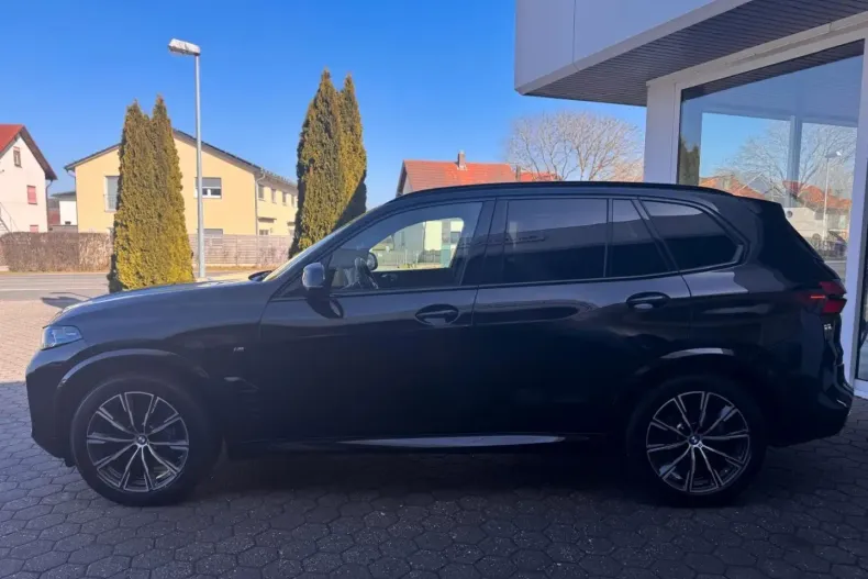BMW X5 (Seria X) din 2024 cu 25.630 km - oferta BMW193943 - foto 2
