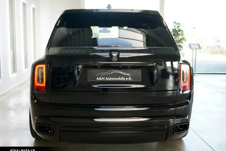 Rolls-Royce Cullinan din 2023 cu 5.712 km - oferta ROL193946 - foto 7