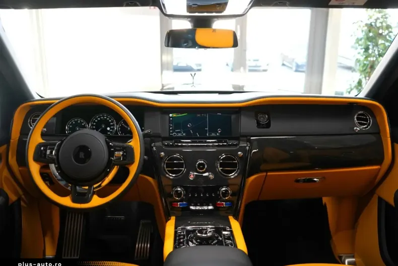 Rolls-Royce Cullinan din 2023 cu 5.712 km - oferta ROL193946 - foto 17