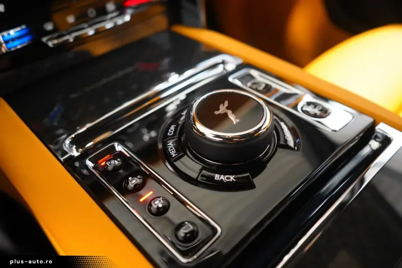 Rolls-Royce Cullinan din 2023 cu 5.712 km - oferta ROL193946 - foto 25