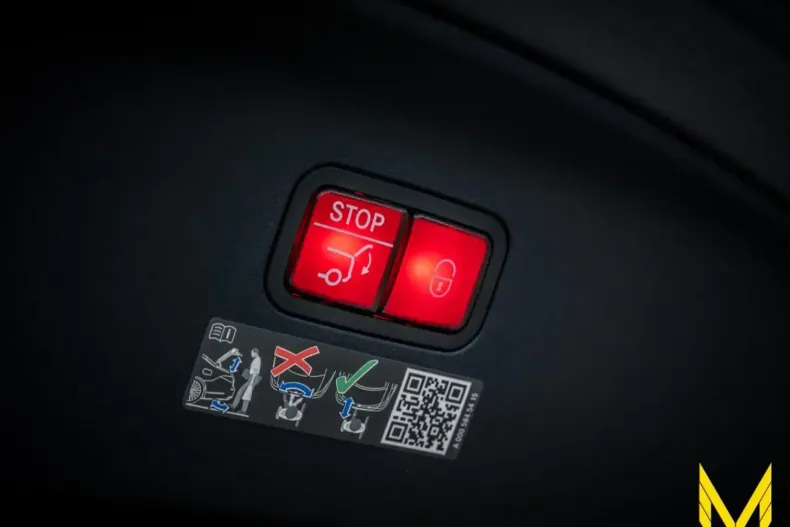 Mercedes-Benz AMG GT (Clasa GT) din 2024 cu 15.706 km - oferta MER193949 - foto 9