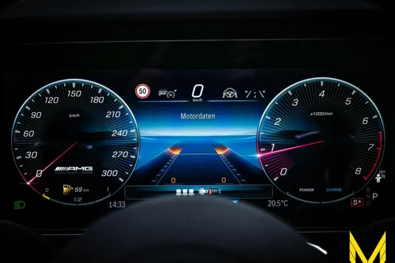 Mercedes-Benz AMG GT (Clasa GT) din 2024 cu 15.706 km - oferta MER193949 - foto 14