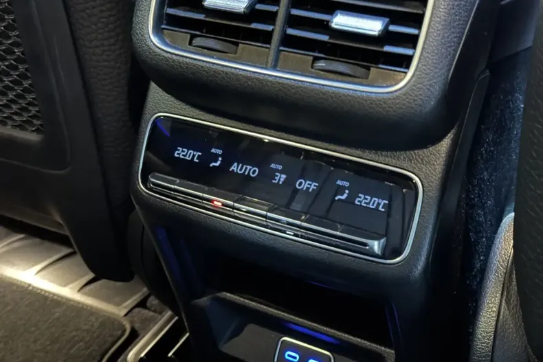 Mercedes-Benz GLS 450 (Clasa GLS) din 2023 cu 42.381 km - oferta MER193952 - foto 23