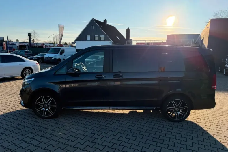 Mercedes-Benz V 300 (Clasa V) din 2023 cu 59.097 km - oferta MER193958 - foto 9