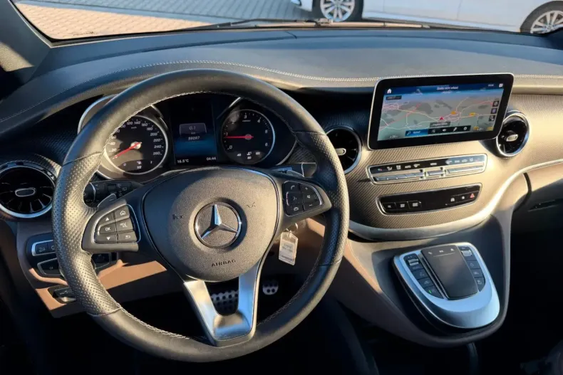 Mercedes-Benz V 300 (Clasa V) din 2023 cu 59.097 km - oferta MER193958 - foto 14