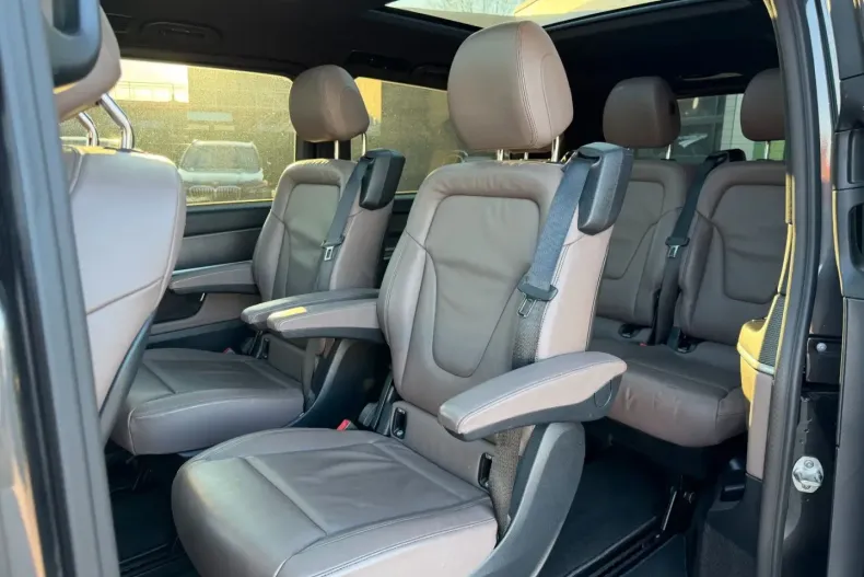 Mercedes-Benz V 300 (Clasa V) din 2023 cu 59.097 km - oferta MER193958 - foto 21