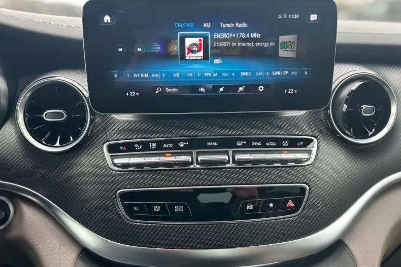 Mercedes-Benz V 300 (Clasa V) din 2023 cu 55.191 km - oferta MER193960 - foto 15