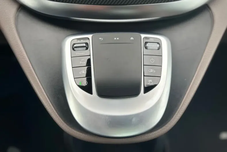 Mercedes-Benz V 300 (Clasa V) din 2023 cu 55.191 km - oferta MER193960 - foto 16