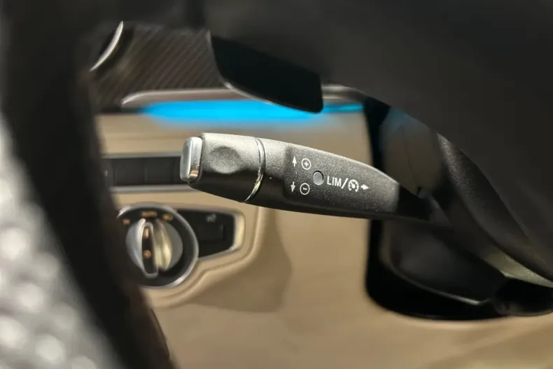 Mercedes-Benz V 300 (Clasa V) din 2023 cu 64.067 km - oferta MER193961 - foto 7