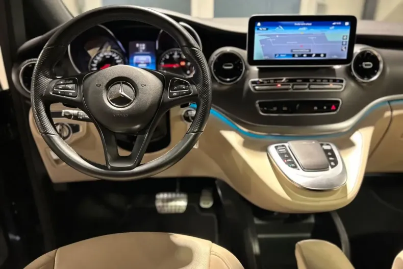 Mercedes-Benz V 300 (Clasa V) din 2023 cu 64.067 km - oferta MER193961 - foto 10