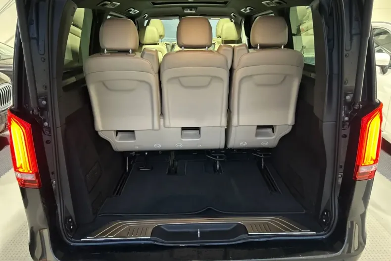 Mercedes-Benz V 300 (Clasa V) din 2023 cu 64.067 km - oferta MER193961 - foto 19