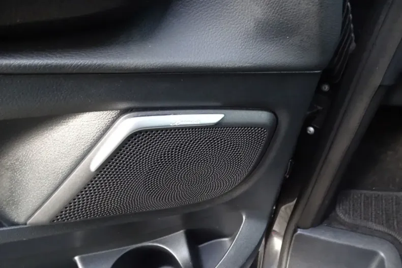 Mercedes-Benz V 300 (Clasa V) din 2022 cu 61.360 km - oferta MER193962 - foto 16