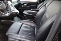 Mercedes-Benz V 300 (Clasa V) din 2022 cu 61.360 km - oferta MER193962 - foto 17