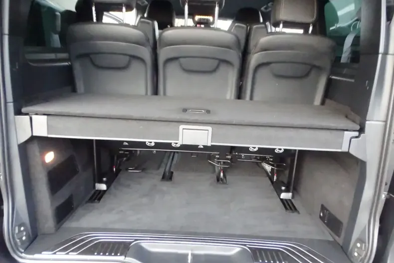 Mercedes-Benz V 300 (Clasa V) din 2022 cu 61.360 km - oferta MER193962 - foto 30