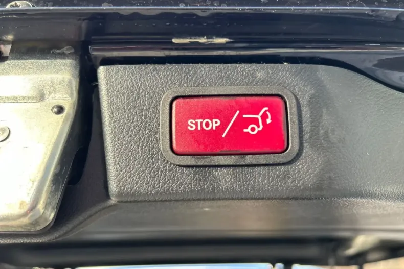 Mercedes-Benz V 300 (Clasa V) din 2023 cu 50.143 km - oferta MER193963 - foto 21