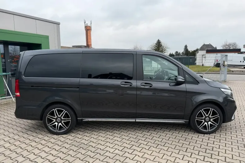 Mercedes-Benz V 300 (Clasa V) din 2023 cu 56.690 km - oferta MER193964 - foto 8
