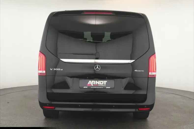 Mercedes-Benz V 300 (Clasa V) din 2023 cu 58.300 km - oferta MER193966 - foto 3