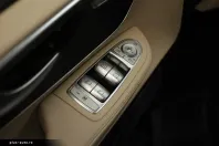 Mercedes-Benz V 300 (Clasa V) din 2023 cu 58.300 km - oferta MER193966 - foto 17